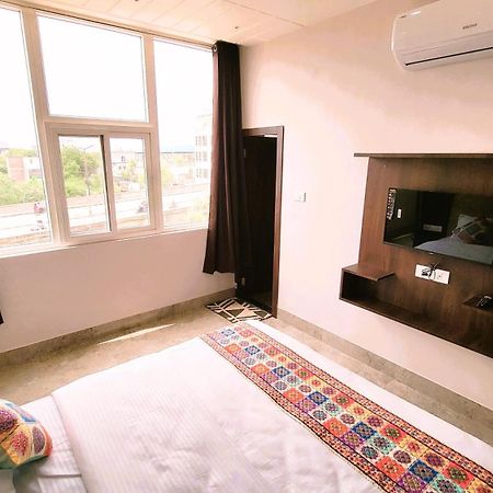 Hotel Delite Bikaner Zewnętrze zdjęcie